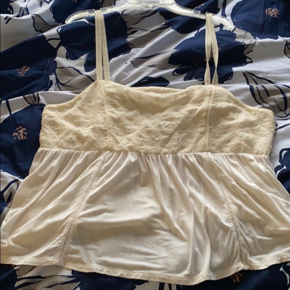 Soft and stretchy creme tank top